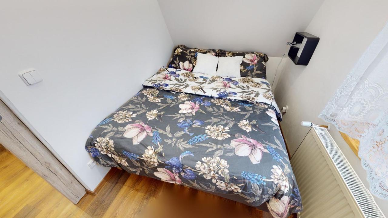 Apartman Atelier Vary V Nove Zrekonstruovanem Dome 卡罗维发利 外观 照片